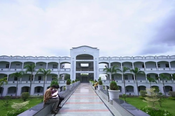 DVR and Dr HS MIC College of Technology